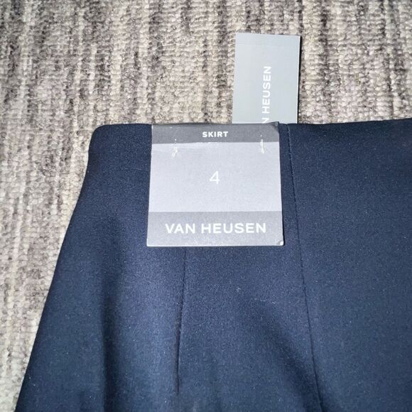 Brand New Van Heusen Women's Size 4 Stretch Navy Blue A‎ Line Skirt $72 - Picture 10 of 10